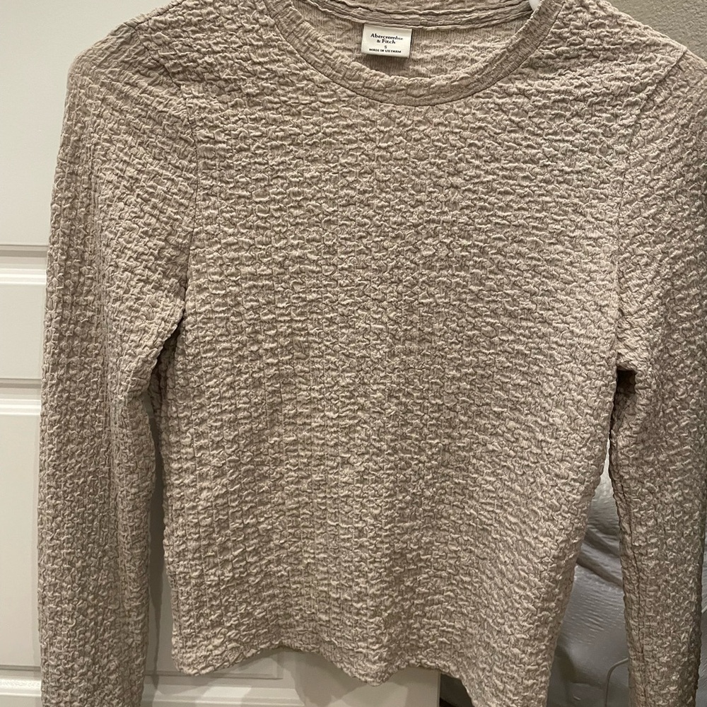 Abercrombie & Fitch Textured Taupe Long Sleeve Top